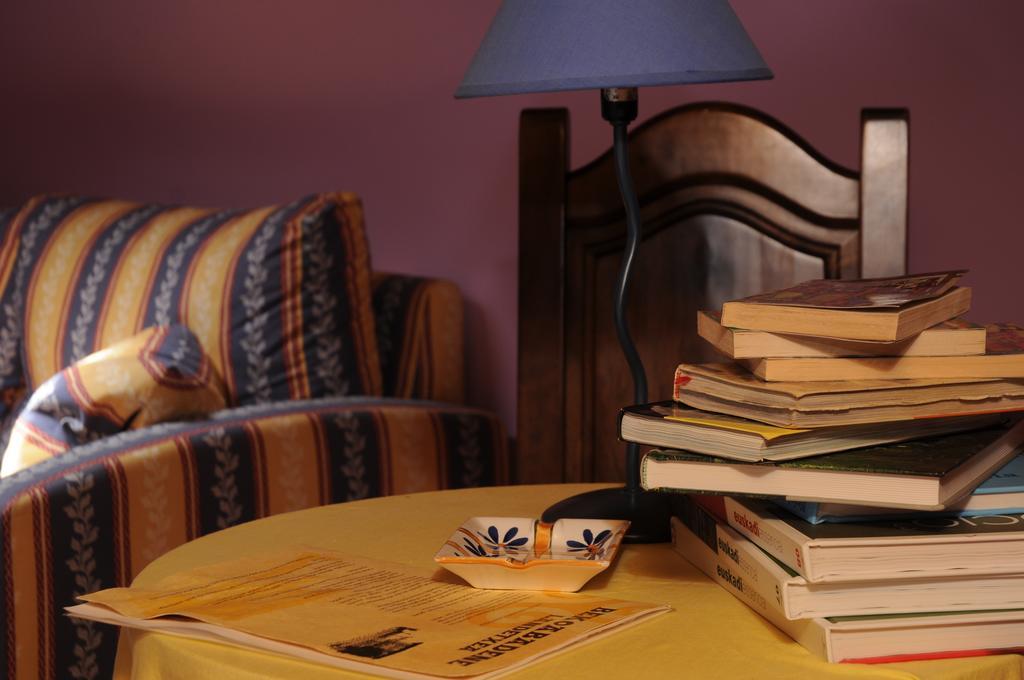 Bekoabadene Casa de hóspedes Menaka Quarto foto