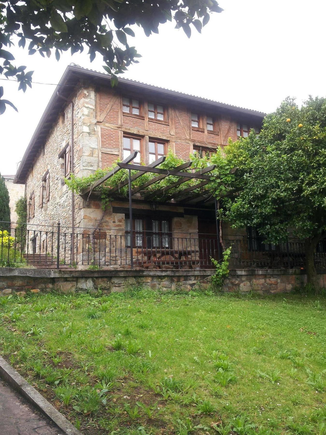 Bekoabadene Casa de hóspedes Menaka Exterior foto